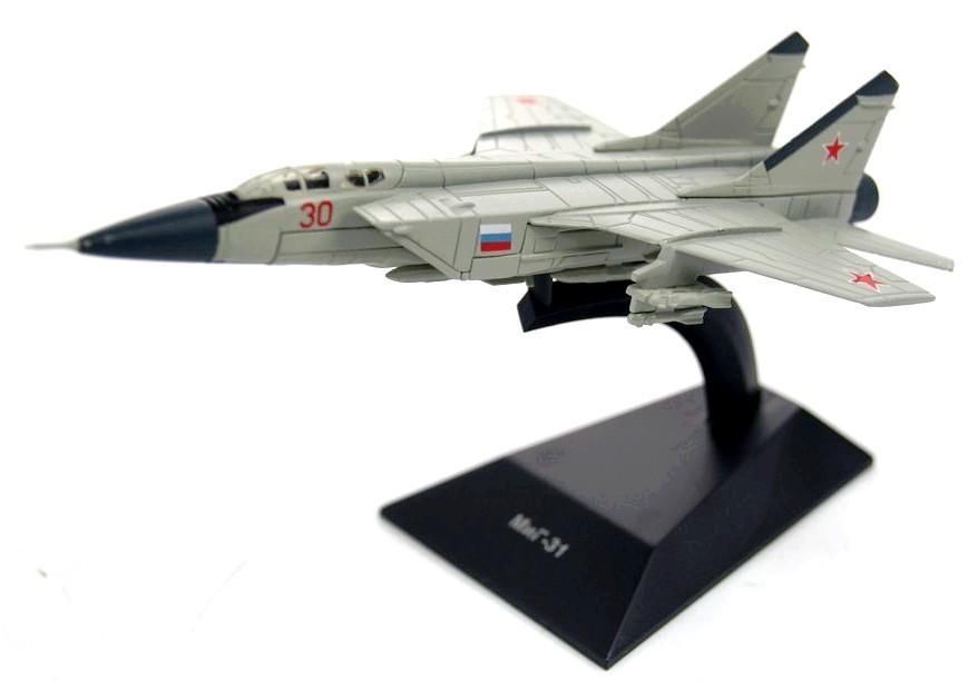 Mikoyan MiG-31 DZ Interceptor Aircraft USSR 1981 Year 1/150 Scale Model & Stand 