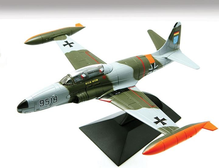 1:72 T-33A Shooting Star Waffenschule 10 1973 West German Air Force 