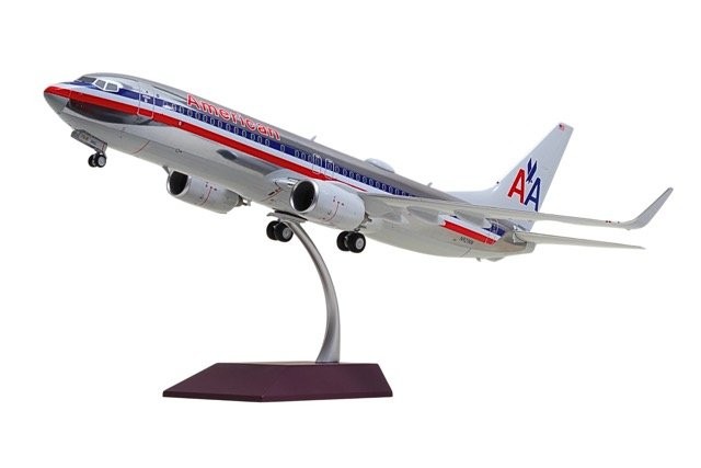 New 1:100 Scale! American Airlines Boeing B737-800W polished
