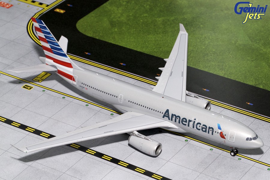 American Airlines Airbus A330-200 New Livery N290AY Gemini Jets G2AAL630  Scale 1:200