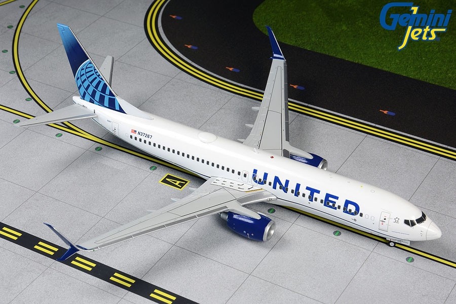 United Airlines Boeing 737-800 New Color scimitars N37267 Gemini 200  G2UAL763 scale 1:200