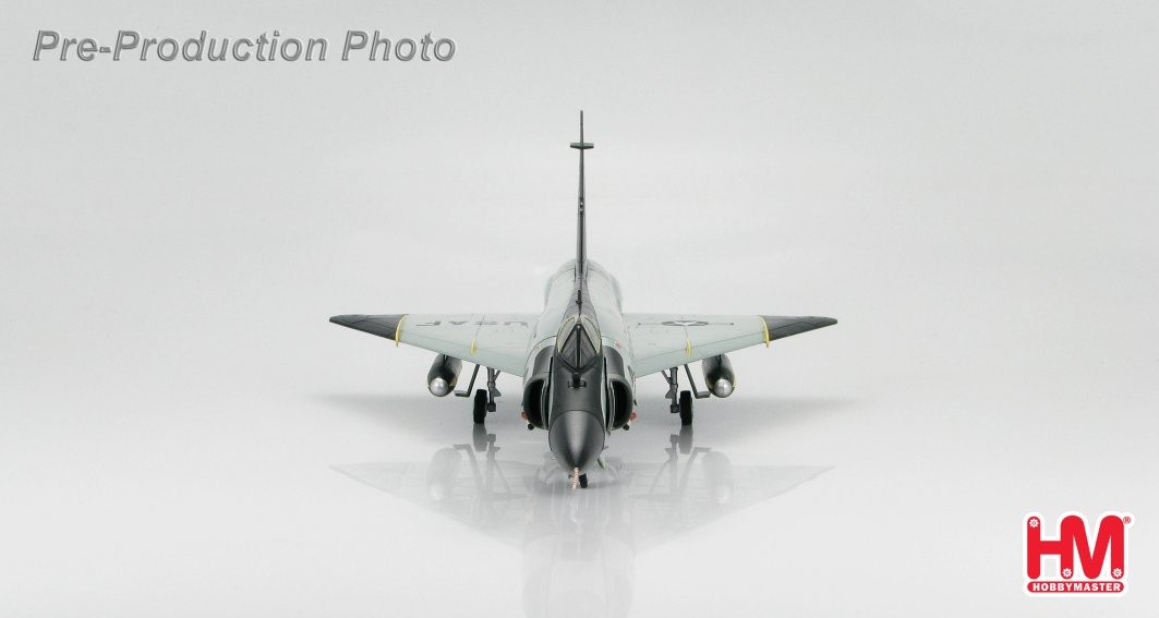 USAF F-102A Delta Dagger Hobby Master 1:72 Scale HA3107 die-cast