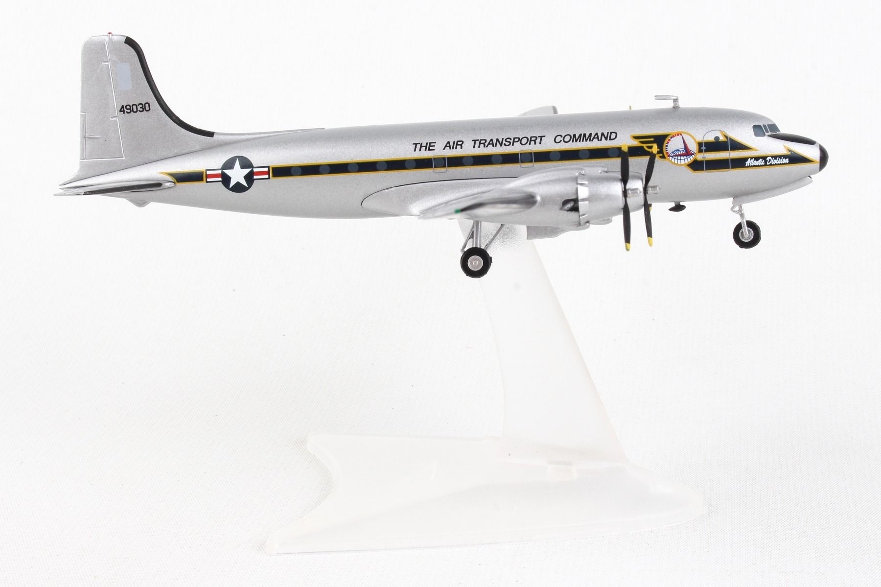 NEW! US Army C-54M Douglas C-54M Skymaster Air Transport Group 559720 scale  1:200 ezToys - Diecast Models and Collectibles