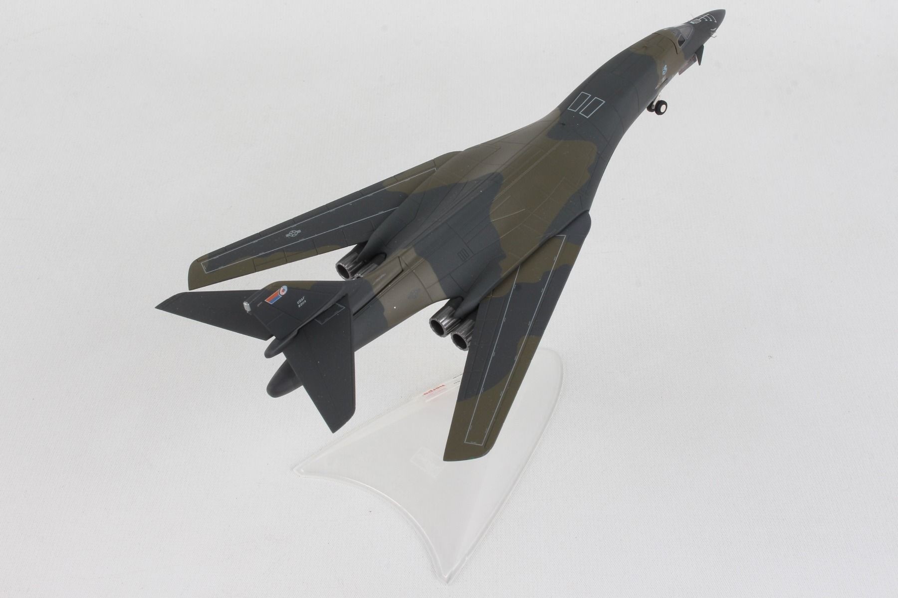 Details about   Herpa 1/200 B-1B Lancer Wolfhound USAF 319th BW 46th BS 