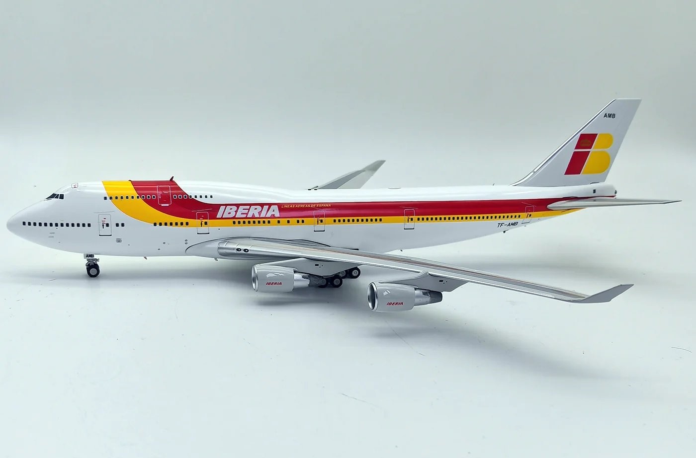 Iberia Boeing 747-412 TF-AMB With Stand InFlight IF744IB0303 Scale