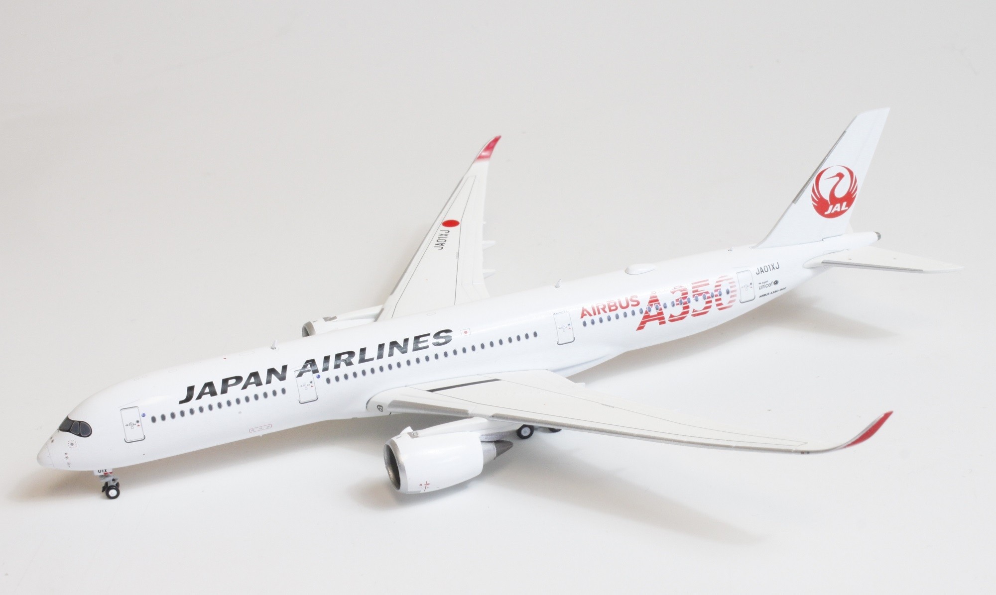 JAL Japan Airbus A350-900 JA01XJ Red A350 Logo JC Wings EW4359001 scale  1:400