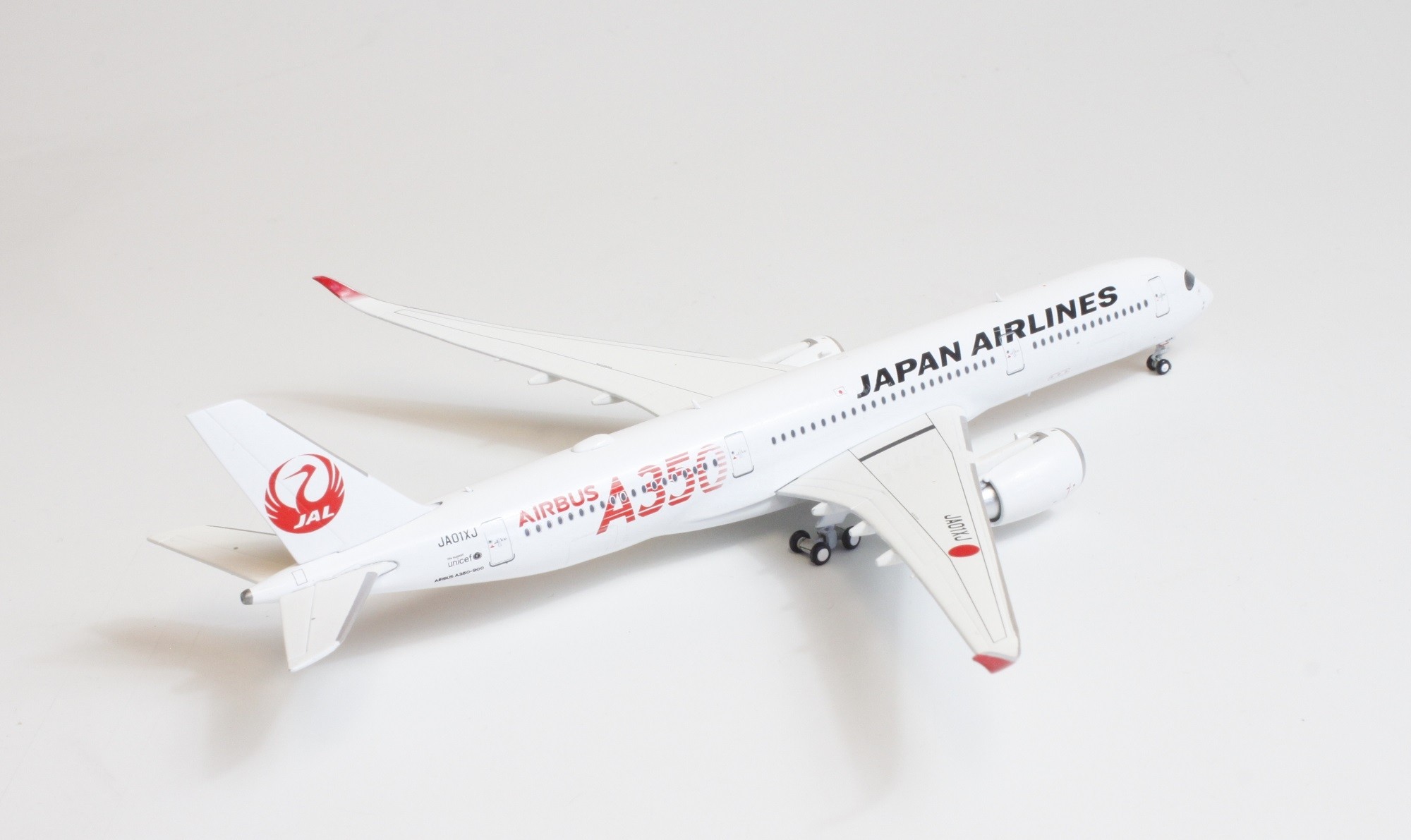 JAL Japan Airbus A350-900 JA01XJ Red A350 Logo JC Wings EW4359001 