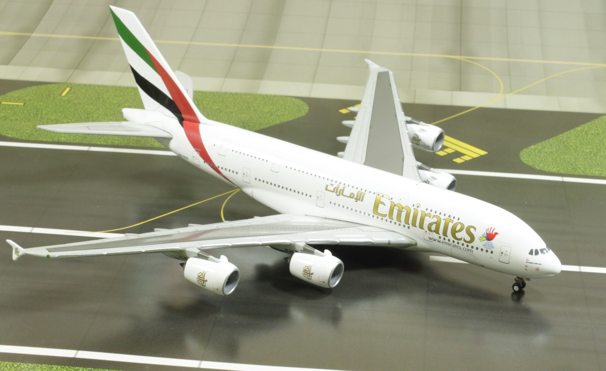 Gemini Jets Emirates Airbus A380-800 Wildlife #2 GJUAE1668 1/400 REG# A6-EER.