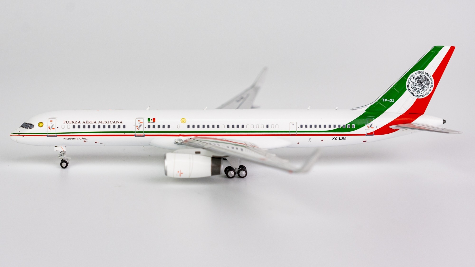 東京2020 Go Aircraft Miniature Mexican Air Force 757-200 TP-01 NG53115 NG Model Scale 1:400