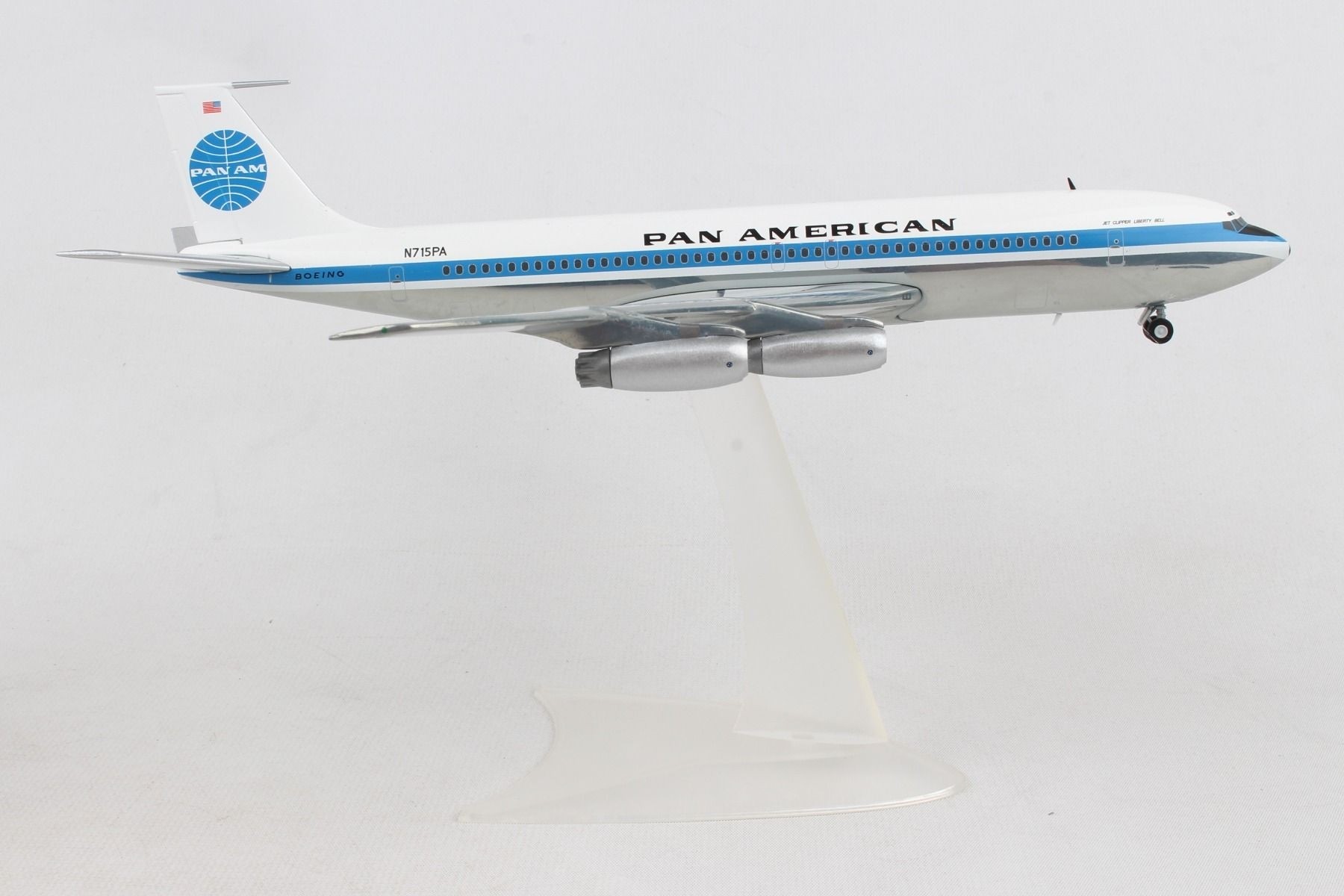 Herpa 556835-001 Pan Am American Boeing 707-320 N715PA Diecast 1/200 AV Model