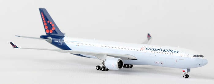SALE! Brussels Airlines A330-300 Airbus OO-SFW Phoenix 11205 Scale 1:400