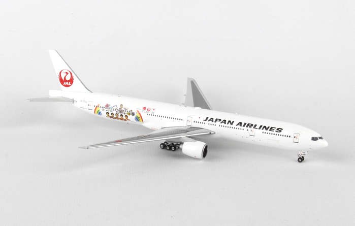 Japan Airlines JAL Boeing 777-300ER 
