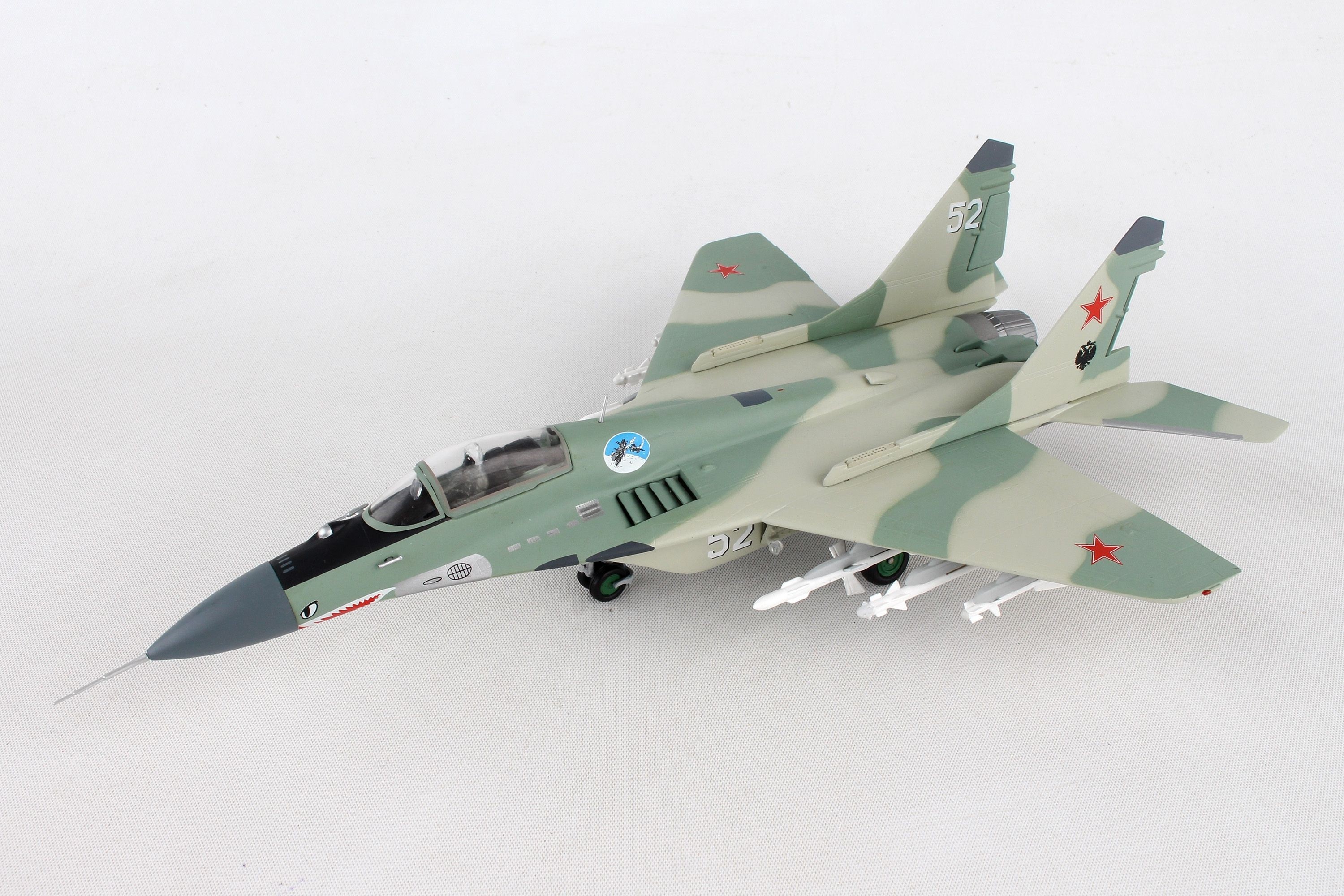 Russian Air Force Mikoyan Mig-29 9-12 Fulcrum A Herpa Wings 580236