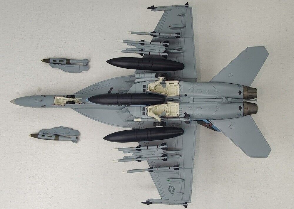 Top Gun 2 F/A-18E Super Hornet Maverick 2022 HA5130- Scale 1:72