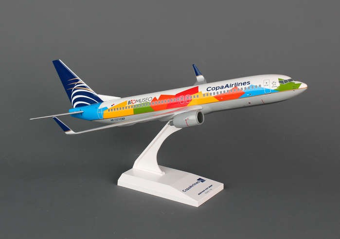 Copa 737-800 Junio Livery 1:130 Scale SKR689 ezToys - Diecast