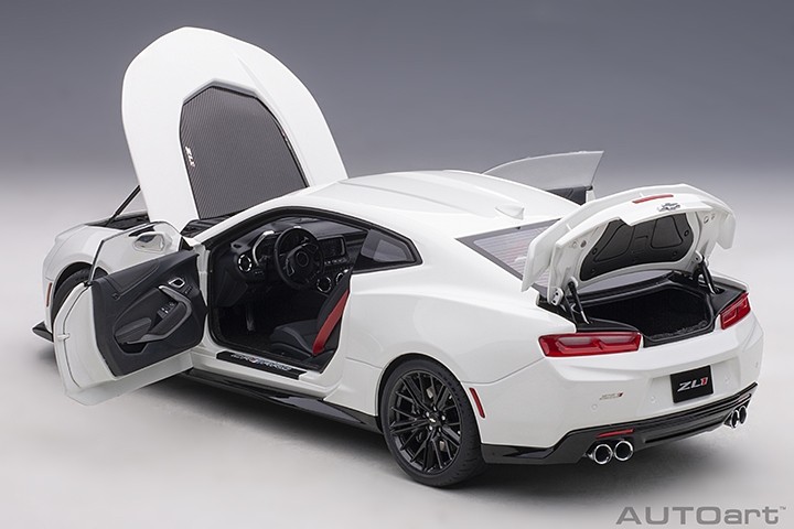AUTOart 1:18 Chevrolet Camaro ZL1 Año De Construcción 2017 Brillante Amarillo 71205