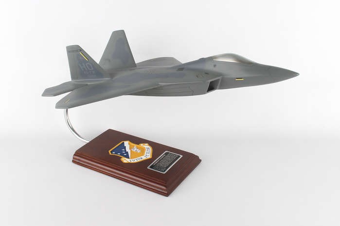 F-22 Raptor Holloman AFB XCF022HO Executive Series desktop model