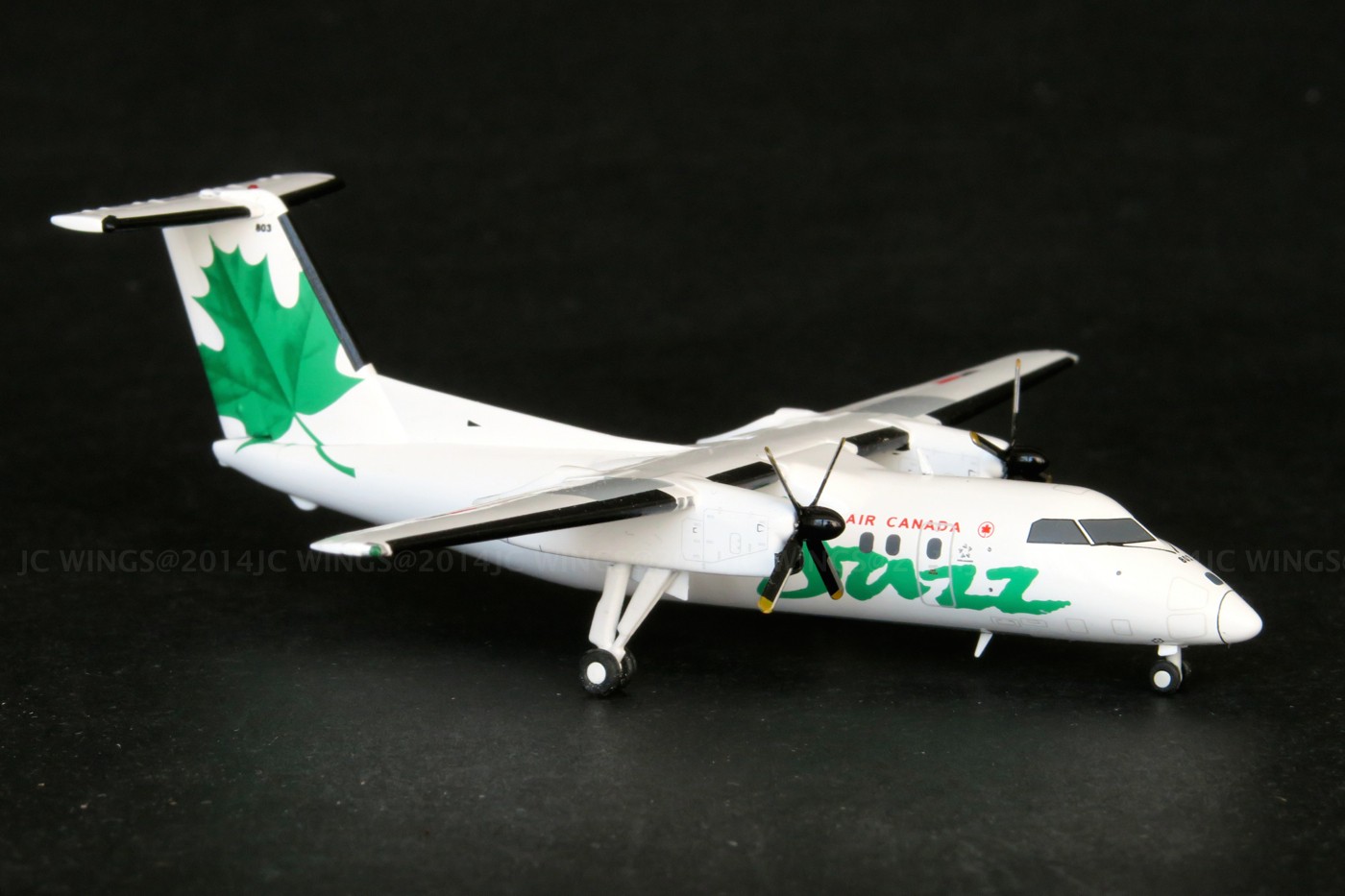 Canada Air Force Dash8-100 JC Wings Scale 1:200 Diecast Models XX2583 