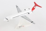 Helvetic Airways Fokker 100 HB-LVF Herpa 559324 scale 1:200 