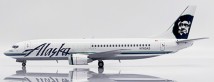 Alaska Airlines Boeing 737-400C "Combi" Reg: N763AS With Stand XX20399 JCWings scale 1:200