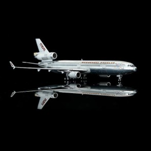 House Colors McDonnell Douglas MD-11 N111MD YY1104P YY Wings 1:400
