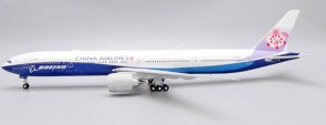 Flaps Down China Airlines Boeing 777-300ER "Dreamliner" Reg: B-18007 With Stand XX20020 JC Wings Scale 1:200