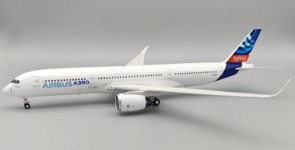 Airbus flightlab colors A350-941 F-WXWB with stand Inflight IF359HOUSEXWB scale 1:200