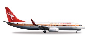 Herpa Wings Qantas 737-800 Retro Livery Reg# VH-XZP Herpa 527637 Scale 1:500