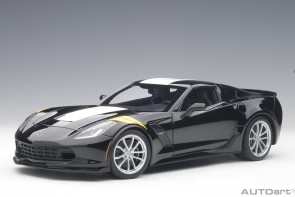 Chevrolet Corvette Grand Sport blackwhite/yellow stripes AUTOart 71273 1:18