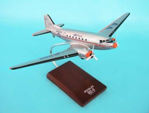 American Douglas DC-3 NC16013 Mahogany Crafted Models by Executive Series G0472 Scale 1:72