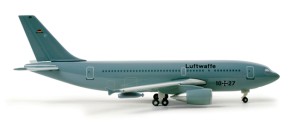 Herpa Luftwaffe A310MRTT 517782 SCALE 1:500