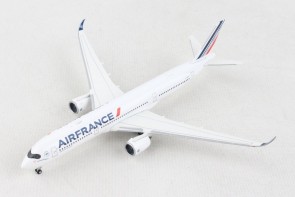 Air France A350-900 F-HTYC "Saint Denis de la Reunion" Herpa Wings 533478-001 scale 1:500