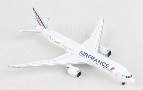 Air France Boeing 787-9 Dreamliner F-HRBH Herpa 530217-001 scale 1:500 