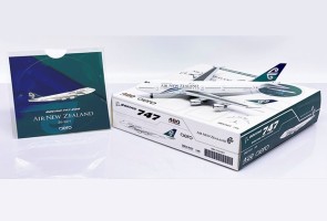Air New Zealand Boeing 747-200B ZK-NZY  JC Wings BB4-742-001 Scale 1:400