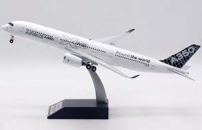 Airbus House A350-941 F-WWYB with stand  Inflight IF359AIRBUSWT scale 1:200