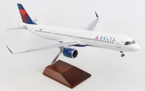 Delta Airbus A321neo with wood stand &gears Skymarks Supreme SKR8427 scale 1:100