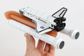 E0220 EXEC SER SPACE SHUTTLE FULL STACK 1/200 DISCOVERY