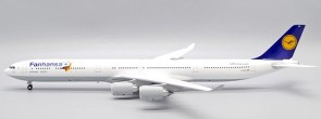Lufthansa A340-600 D-AIHN "Fanhansa" EW2346005 JC Wings  Scale 1:200