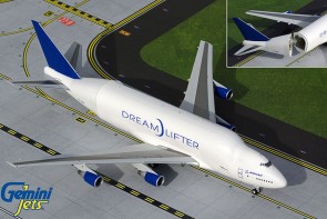 Boeing Boeing 747-400LCF N718BA “Dreamlifter” opening fuselage Gemini Jets G2BOE1003 Scale 1:200 
