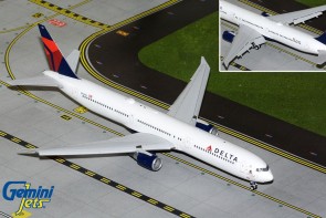New Mould Delta Air Lines B767-400ER V. Dooley Flaps Down N842MH  G2DAL144F Gemini Jets Scale 1:200 