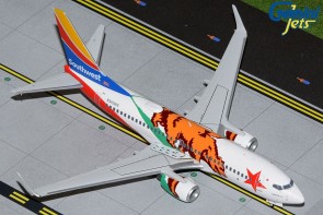 Southwest Airlines Boeing 737-700W N943WN "California One" Gemini200 G2SWA1010 Scale 1:200