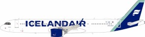 Icelandair Airbus A321-271NXTF-IAB with stand IF321MF0725 InFlight Models 1:200