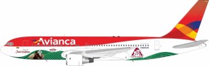 Avianca Boeing 767-200 N988AN with stand IF762AV1123SP Inflight Scale 1:200