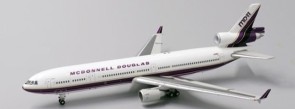 House Color McDonnell Douglas MD-11 Reg: N211MD With Antenna LH4076 JCWings scale 1:400