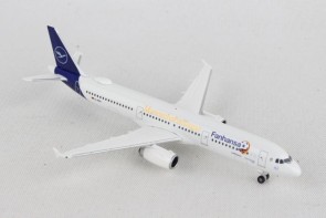 Lufthansa Airbus A321 Fanhansa team plane Russia 2018 D-AISQ new livery Herpa Wings 531979 scale 1:500