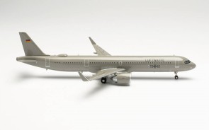 Luftwaffe Air Force Ready to Fly Airbus A321 15+10 Die-Cast Herpa Wings 572170 Scale 1:200
