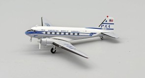Pan Am Douglas DC-3-228F NC33611 With Stand IFDC3PA0124 Inflight200 Scale 1:200