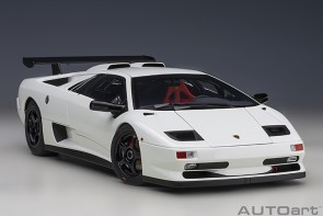 Preorder White Lamborghini Diablo SV-R 'Impact White' Die-Cast AUTOart 79149 Scale 1:18 