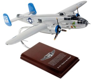 B-25 "Maid in the Shade" Executive Series Crafted SE0055W Scale 1:41