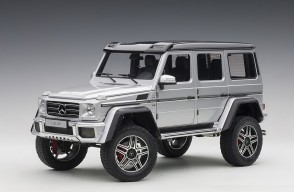 Silver Mercedes G500 4X4 2 die-cast model AUTOart 76318 scale 1:18